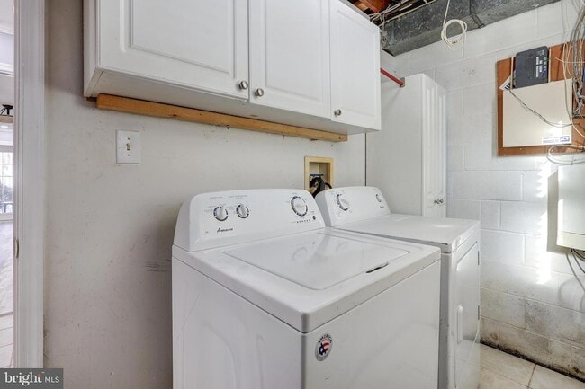 Building Photo - 2828 Beckon Dr