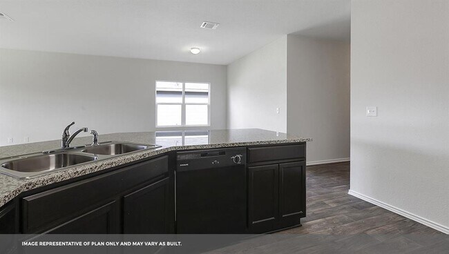 Building Photo - 15002 Kent Justin Dr