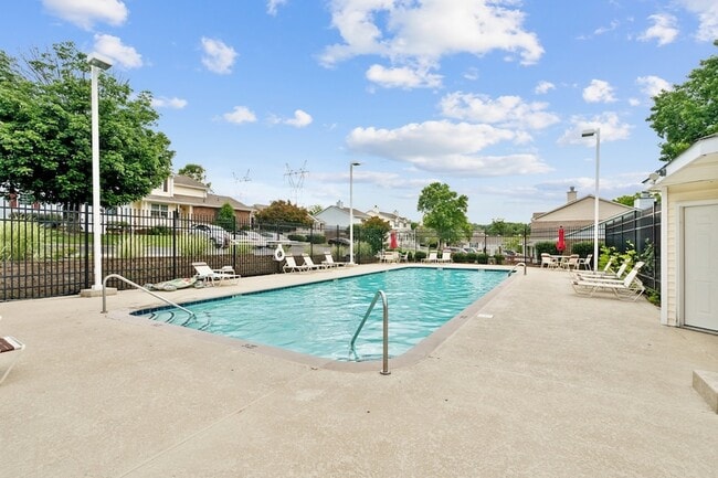 Building Photo - 57 Rolling Meadows Dr