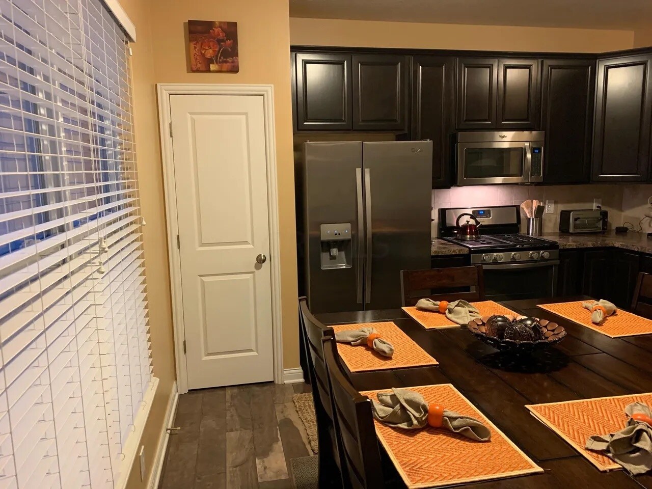 Building Photo - 7873 Waggoner Trace Dr