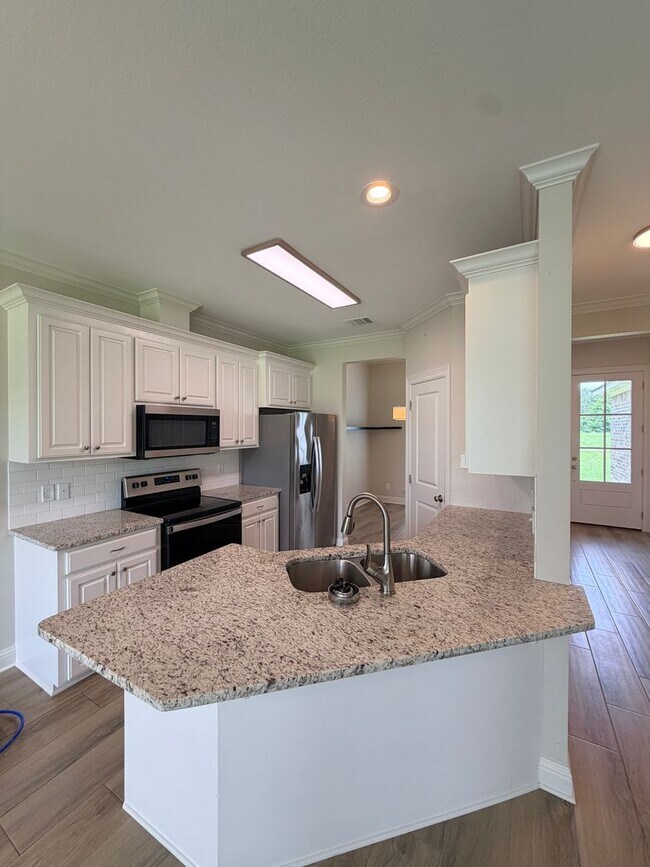 Building Photo - 3520 Windwood Circle.