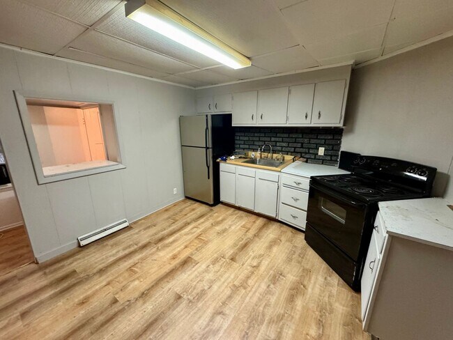 Building Photo - Spang Avenue