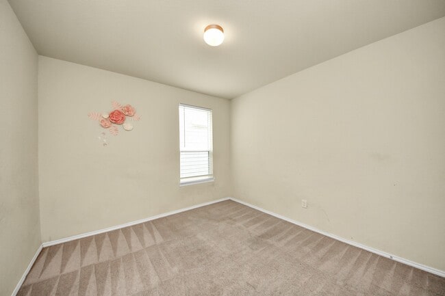 Building Photo - 25827 Kinship Ct