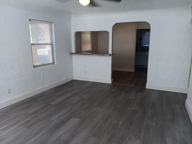 Building Photo - 4449 3rd St NW