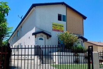 Building Photo - 11129 Belhaven St