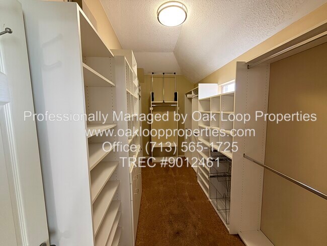 Building Photo - 1299 Ocean Manor Ln