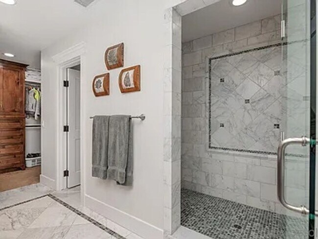 Building Photo - Ideal Location w/ Ocean Views - Perfect Spot for Del Mar Racing Season