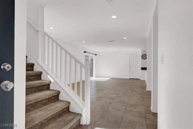 Building Photo - 1126 E Dorrell Ln