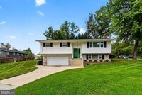 Building Photo - 6801 Trowbridge Pl