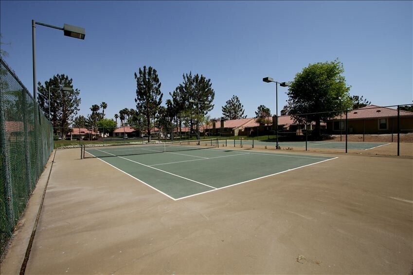 Two Tennis courts - 43376 Cook St
