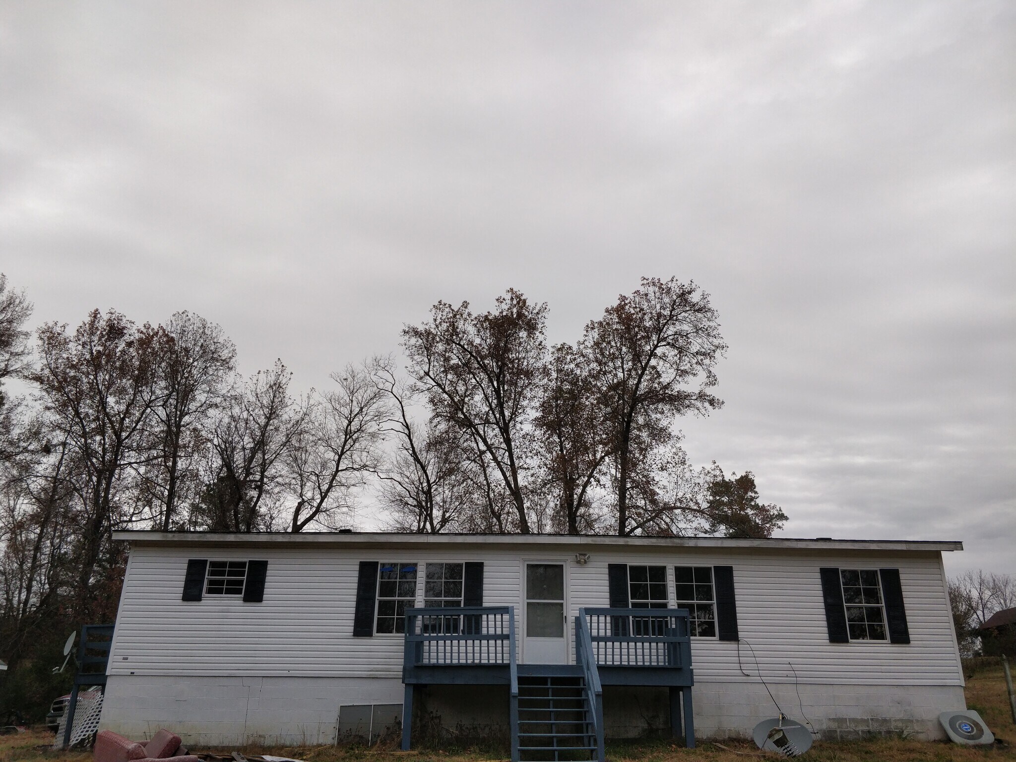 Building Photo - 8640 old pond rd