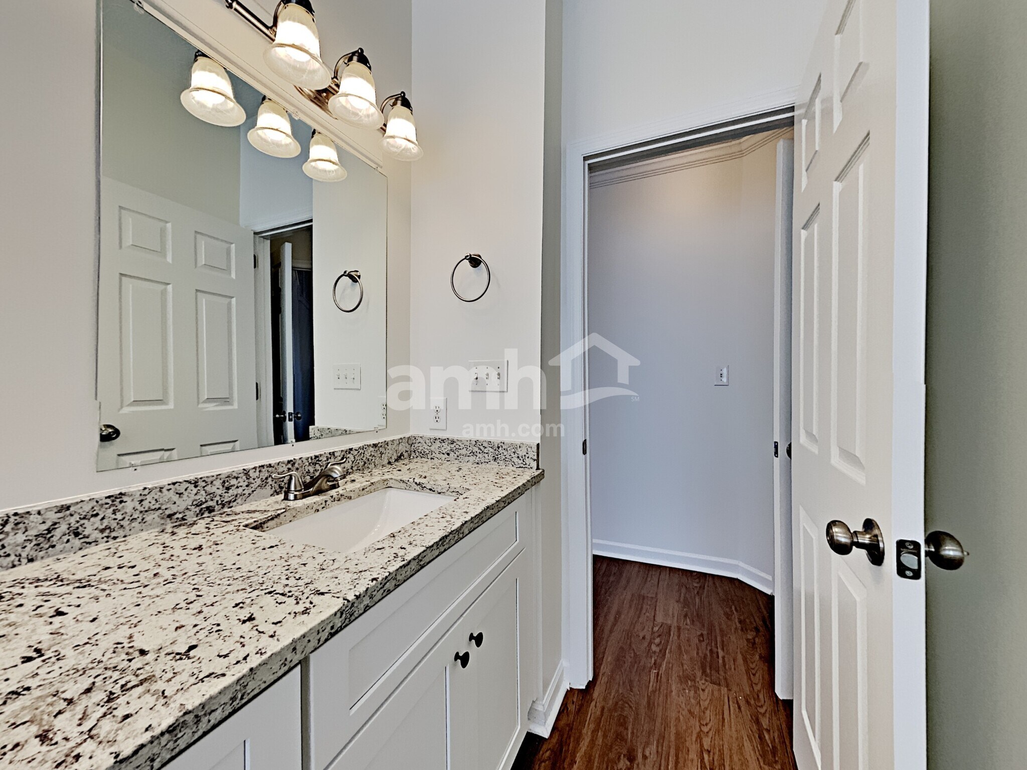 Building Photo - 509 Bancroft Way