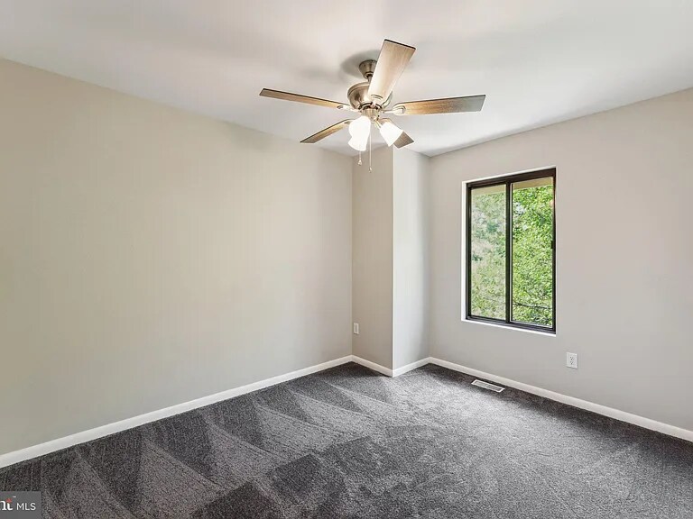 15Bed2nd - 2213 Christy Pl