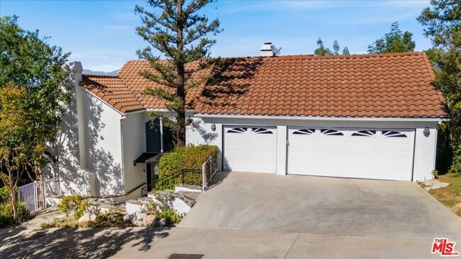 Building Photo - 3630 Roberts View Pl
