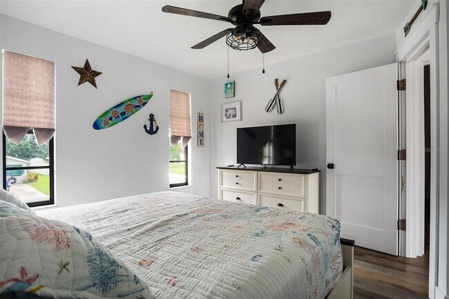 Building Photo - 3179 Sea Grape Dr