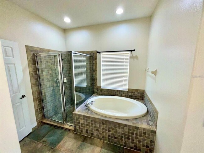 Building Photo - 1839 Mira Lago Cir