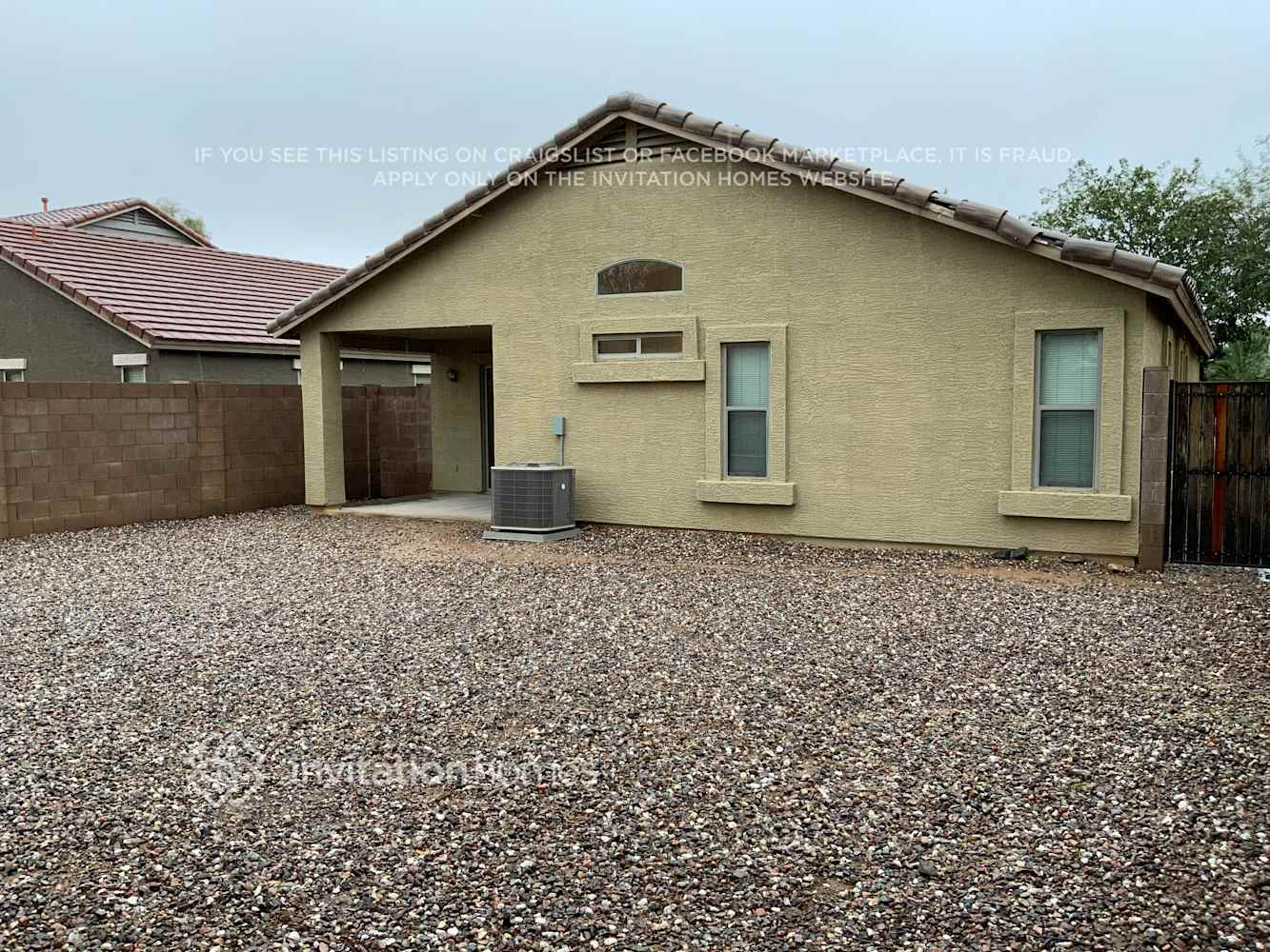 Building Photo - 1088 E Palomino Way