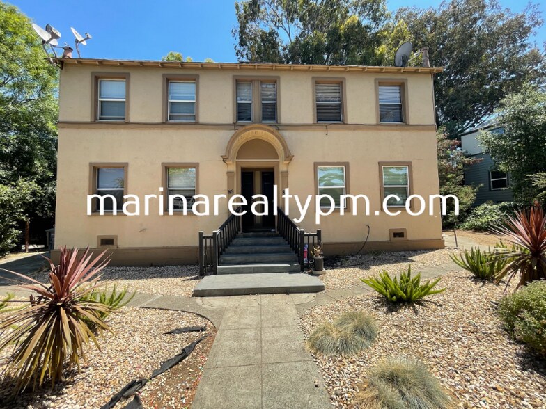 Primary Photo - 82 B St