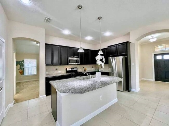 Building Photo - 19642 Travis Cannon Ln