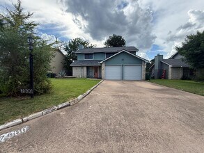 Building Photo - 7900 Turquoise Trail