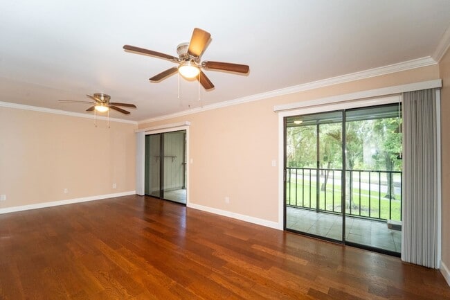 Building Photo - 6 Alcira Ct