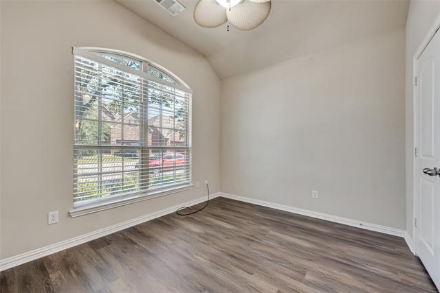 Building Photo - 2900 N Umberland Dr