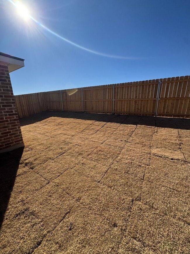 Building Photo - Brand New Construction 3/2/1 in Homestead!!! 1/2 off special  1st month's rent