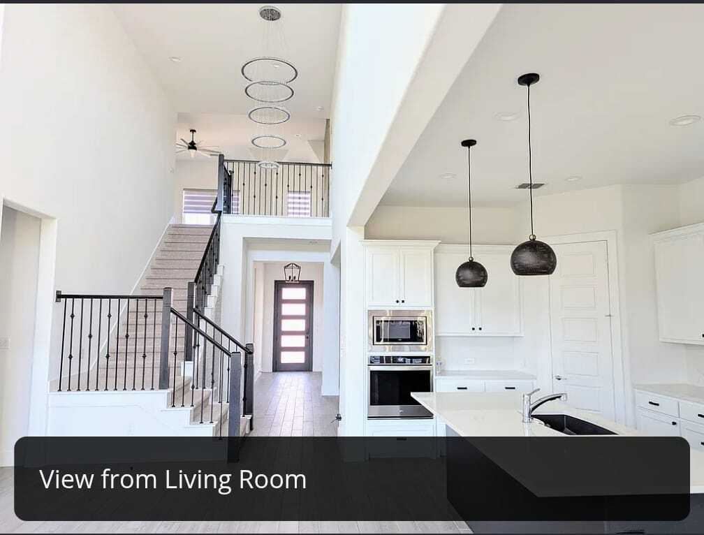 Building Photo - 749 Pentonville Ln