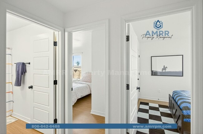 Building Photo - 1500 Sioux Pl
