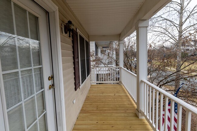 Building Photo - Single Family Home Minutes to DTWN/UVA Area