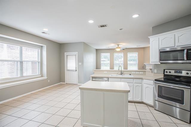 Building Photo - 3848 Brandywine Ln