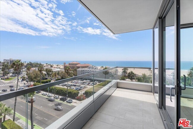 Building Photo - 1755 Ocean Ave