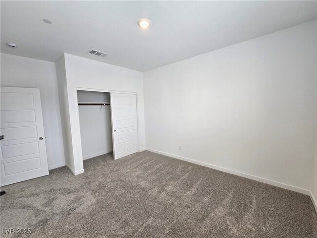 Building Photo - 530 Preston Crst St