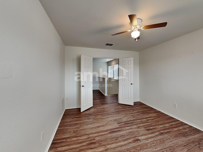 Building Photo - 9213 Whistlewood Dr