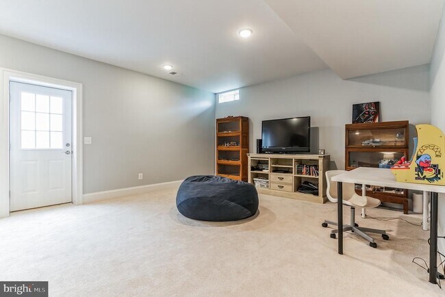 Building Photo - 6713 Dogwood Bloom Ct