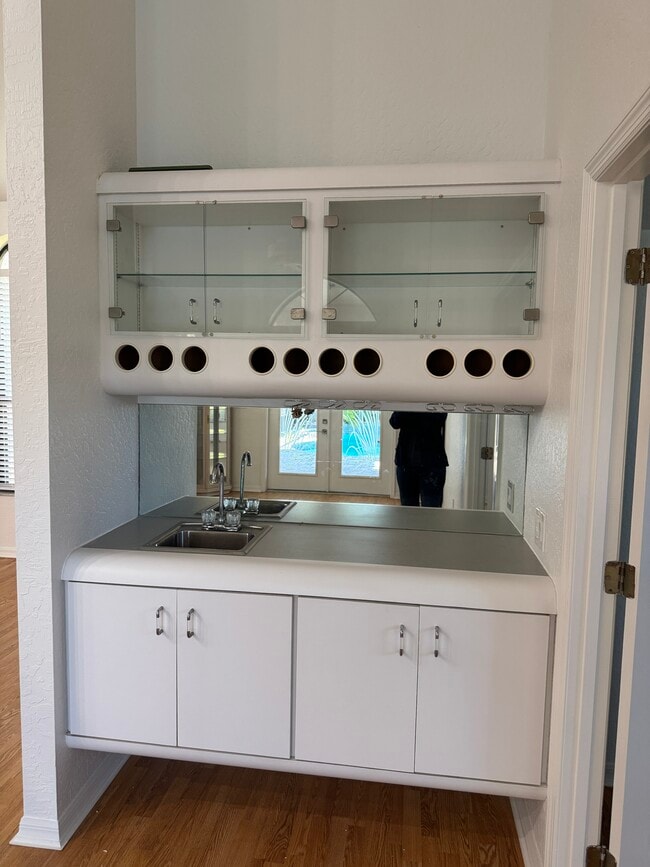 Building Photo - 317 Lanternback Island Dr