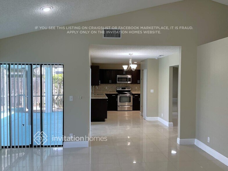 Building Photo - 8380 NW 46th Dr