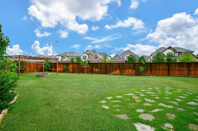 Building Photo - 14715 Kelsey Vista Dr