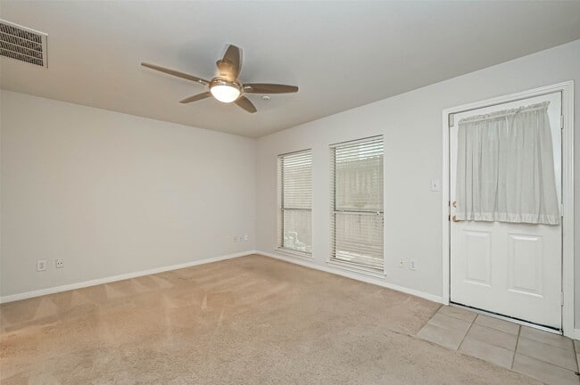 Building Photo - 1425 Oneil St