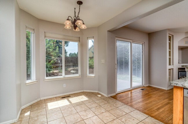 Building Photo - 4 Bedroom Home with 3 Car Garage! Move-in special 50% off one month's rent!!