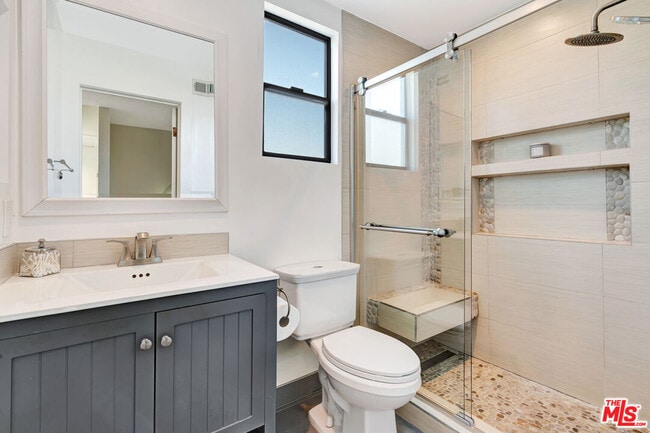 Building Photo - 6324 Geyser Ave