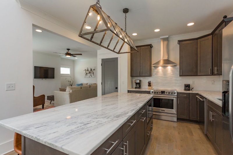 Building Photo - 716 29th Ave N