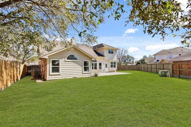 Building Photo - 12523 Avery Vale Ln