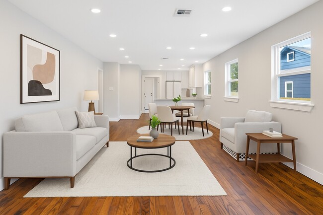 Building Photo - 312 Maple Ave