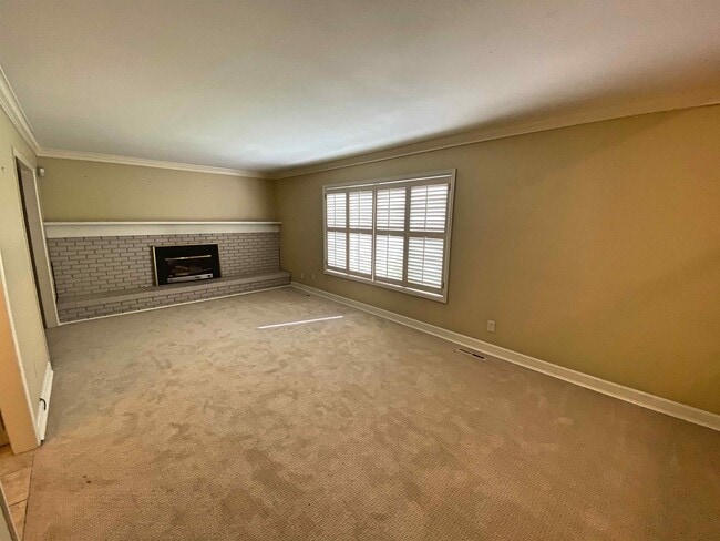 Building Photo - 7446 S Hudson Way