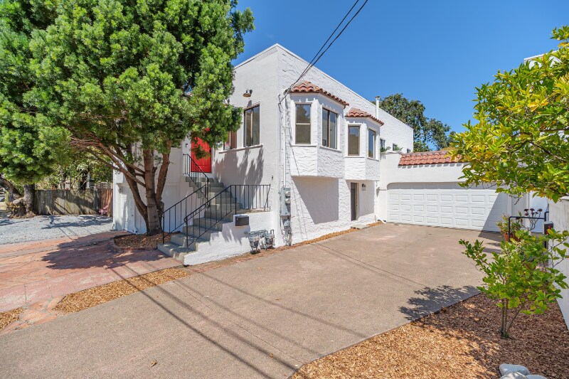 Building Photo - 7 Belmont Ave