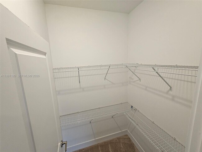 Building Photo - 4578 SW 174th Ave