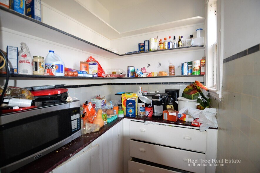 Building Photo - 17 Eldora St