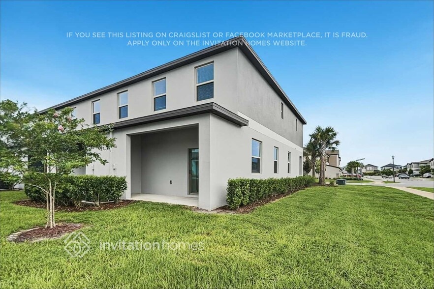 Building Photo - 8271 Birch Hvn Ln