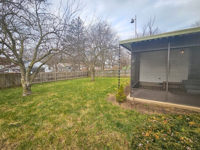 Building Photo - 5352 Crittenden Ave